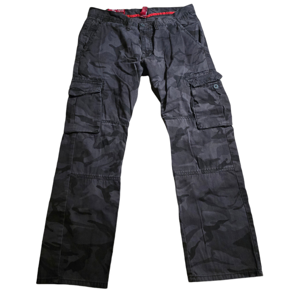 Jordan Craig Men’s Camouflage Cargo Pants, Size 32/30